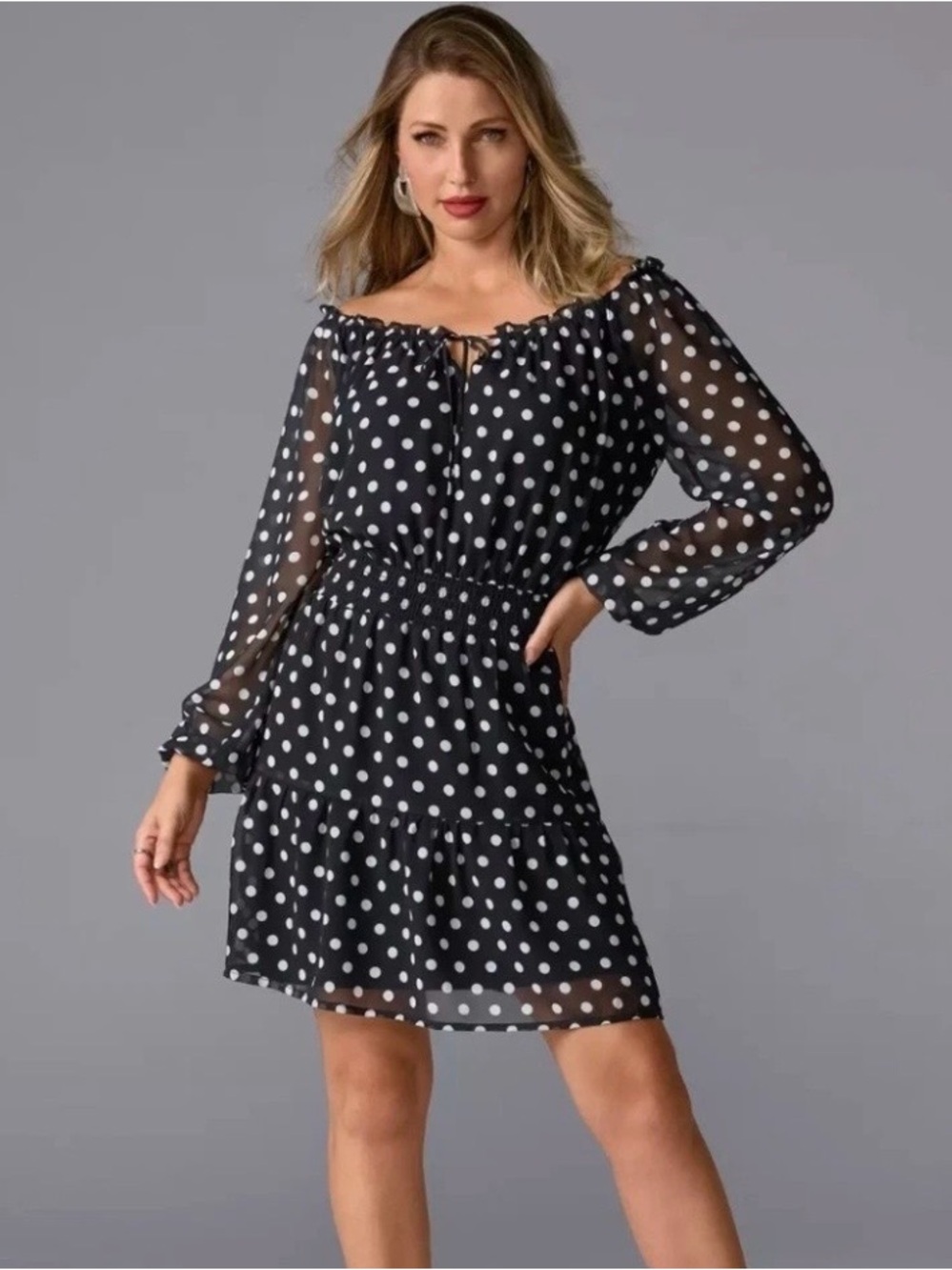 Boston Proper Shoulder Skimming polka dot dress L Smocked waist